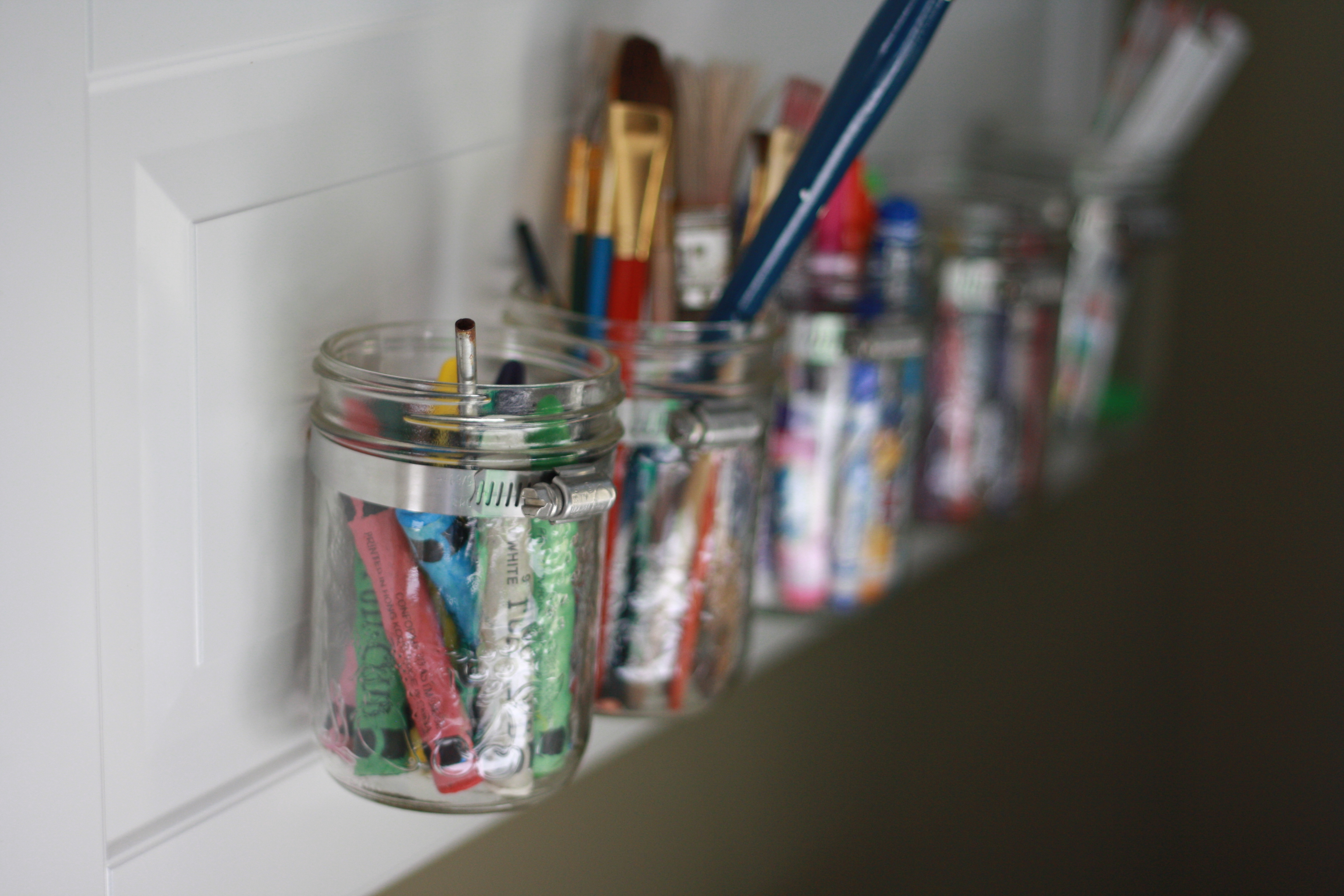 Inspiring Homeschool Room Ideas: Art Supply Mason Jars